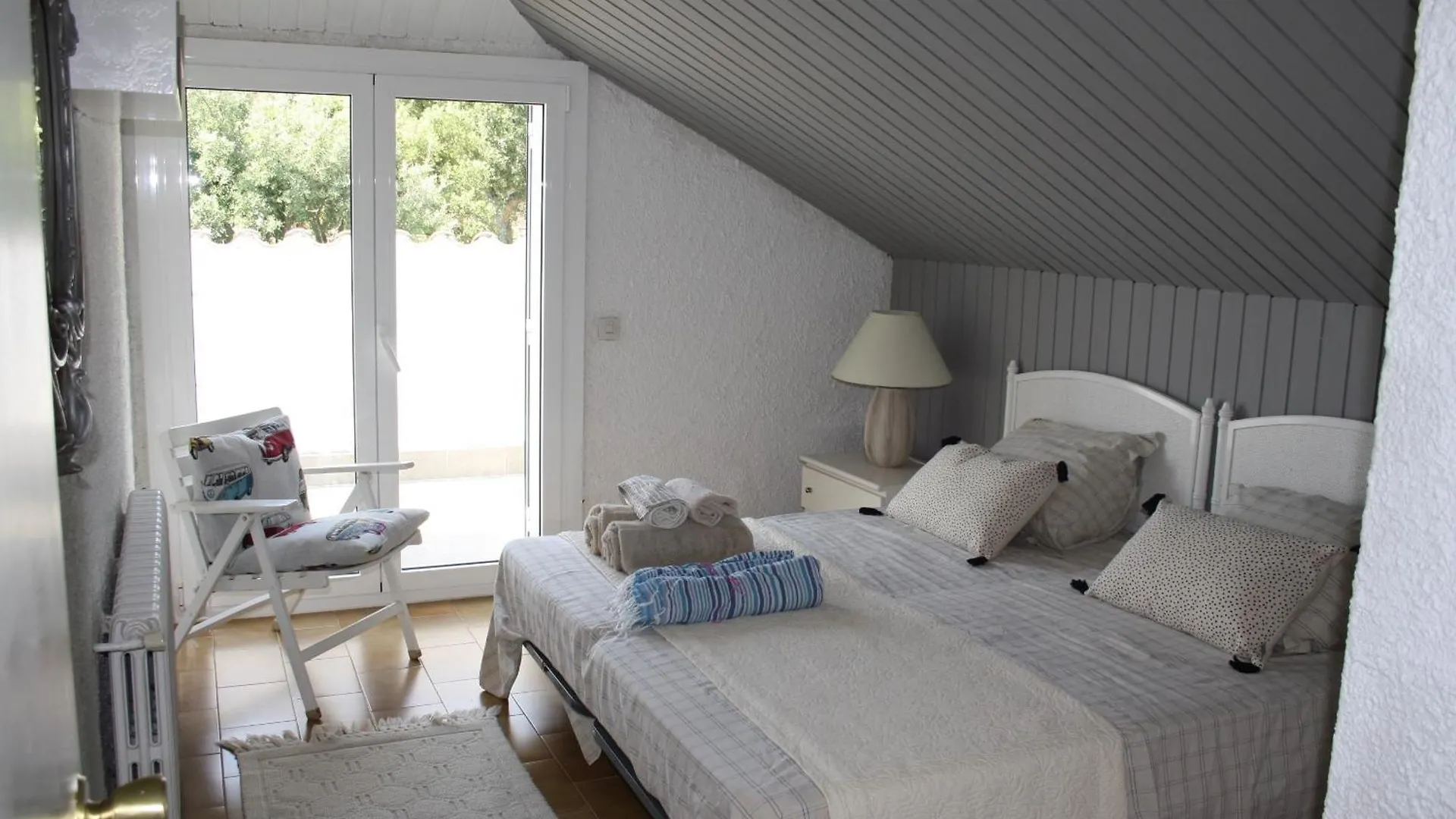 Villa Rosa By Alventholidays Калонже Дом отдыха