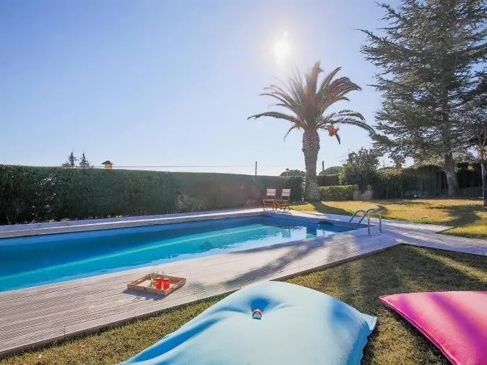 Villa Rosa By Alventholidays Калонже 0*,
