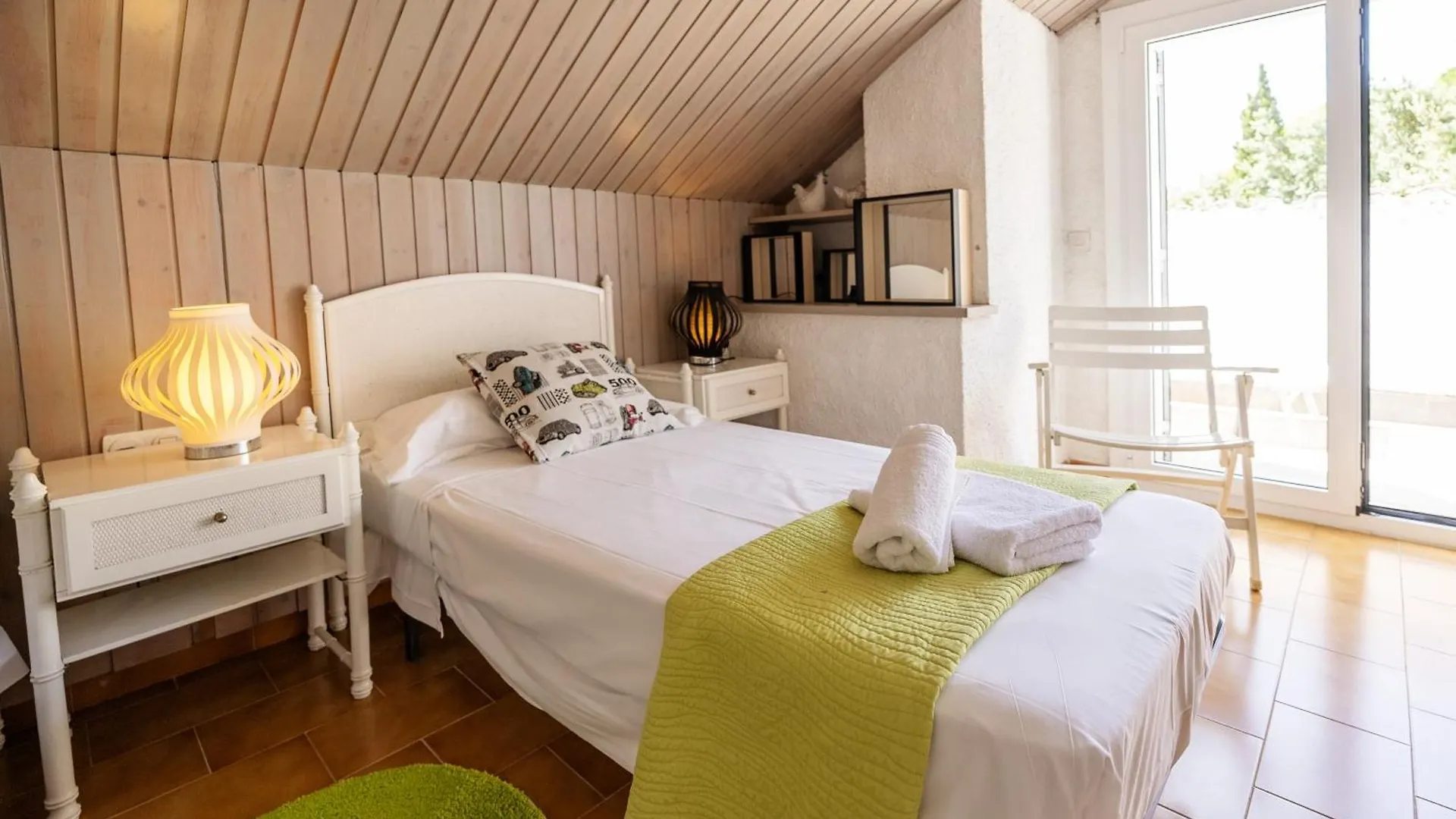 Дом отдыха Villa Rosa By Alventholidays Калонже